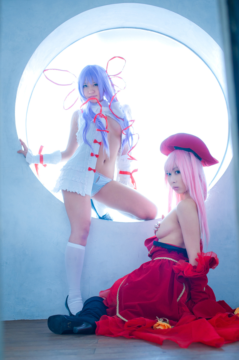 [Cosplay]   cos制服双姐妹